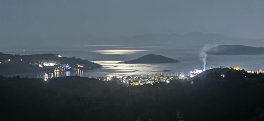Vila Tierra Skiathos Exteriér fotografie